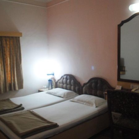 Padma Hotel Puri Bagian luar foto