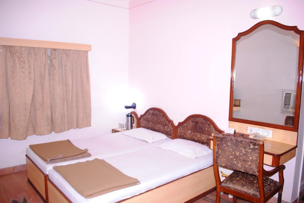 Padma Hotel Puri Ruang foto